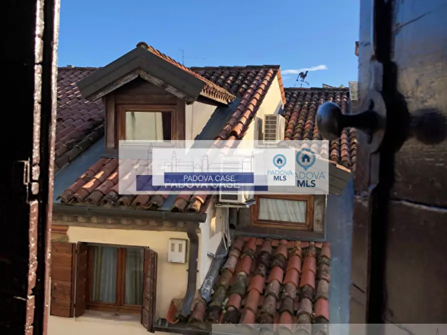 Immagine 13 di Appartamento in affitto  in via cappelli 4 a Padova