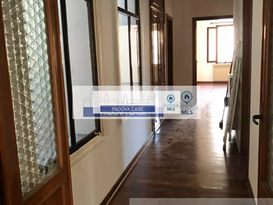 Immagine 21 di Appartamento in affitto  in via cappelli 4 a Padova