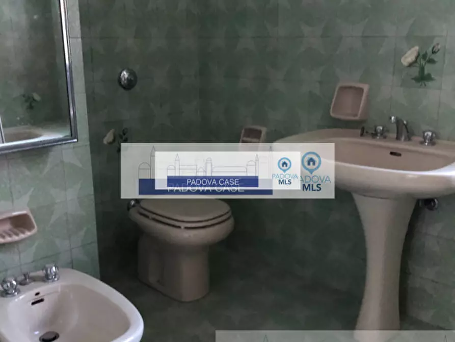 Immagine 22 di Appartamento in affitto  in via cappelli 4 a Padova