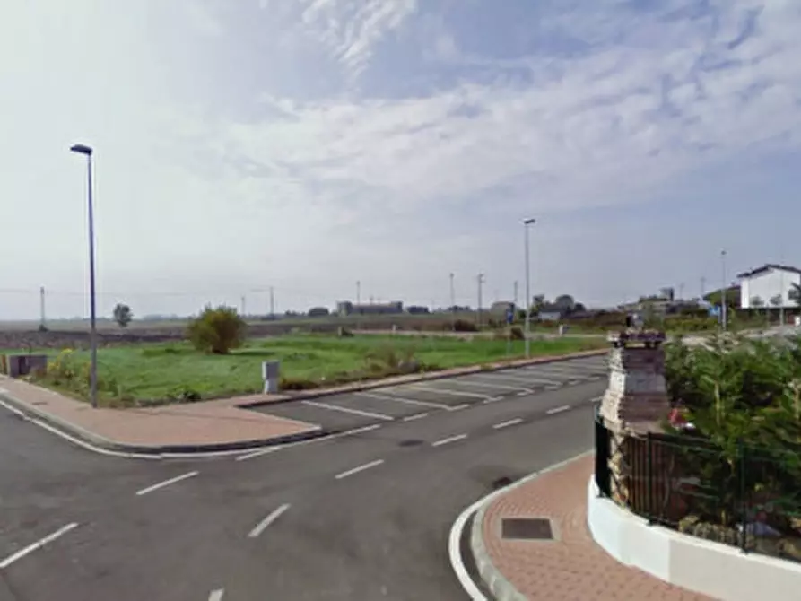 Immagine 1 di Villa in vendita  in Via Veronese a Chioggia