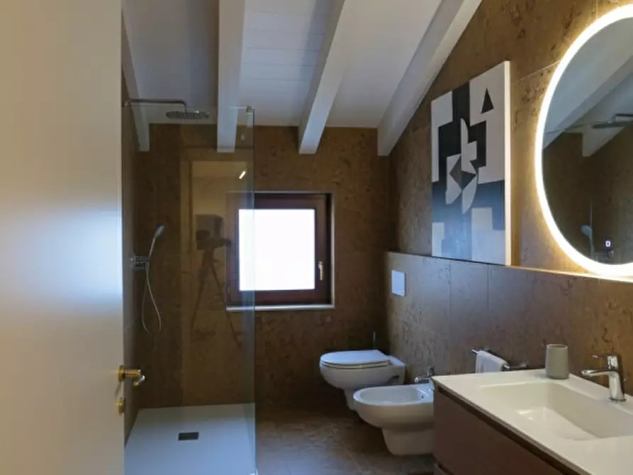 Immagine 6 di Attico in vendita  a Montebelluna