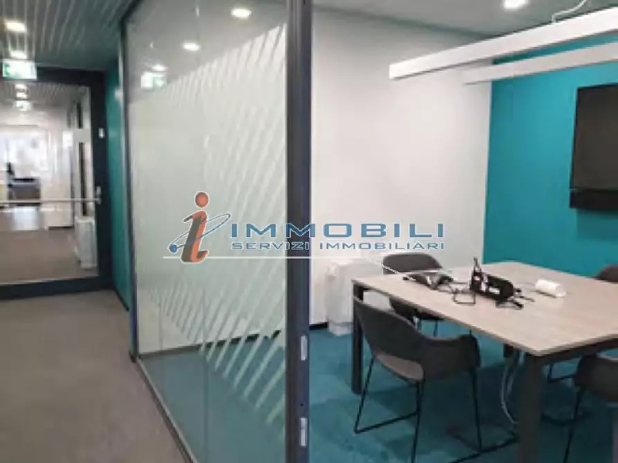 Immagine 3 di Ufficio in affitto  in VIA ANNA MARIA MOZZONI a Milano