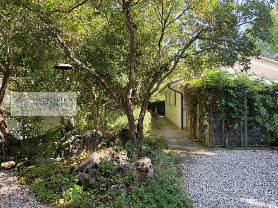 Immagine 15 di Casa bifamiliare in vendita  a Zero Branco