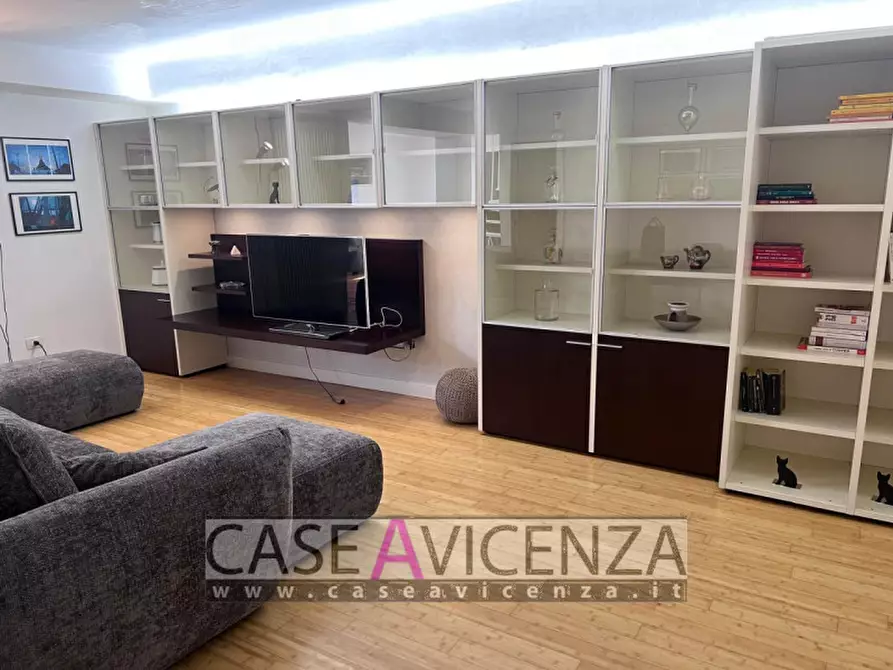 Immagine 2 di Appartamento in affitto  in Via Giovanni Giolitti a Vicenza