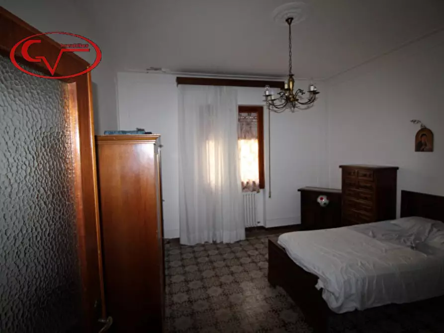 Immagine 20 di Villa in vendita  in mercatale valdarno a Montevarchi