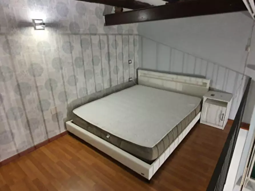 Immagine 15 di Appartamento in affitto  in Via Pignatelli a Napoli