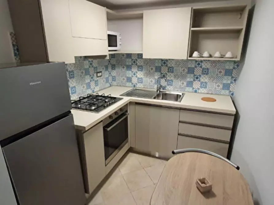 Immagine 17 di Appartamento in affitto  in Via Pignatelli a Napoli