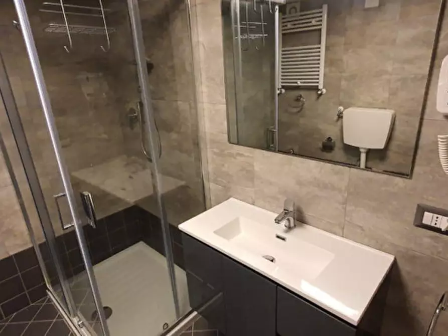 Immagine 18 di Appartamento in affitto  in Via Pignatelli a Napoli