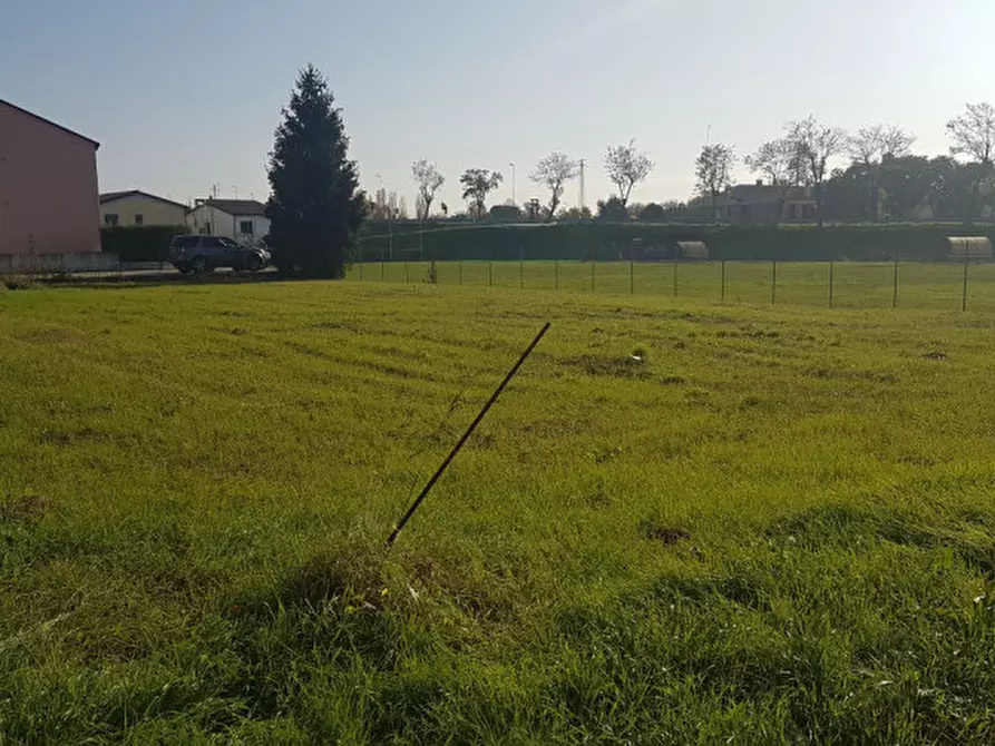 Immagine 1 di Terreno in vendita  a Ponte San Nicolo'