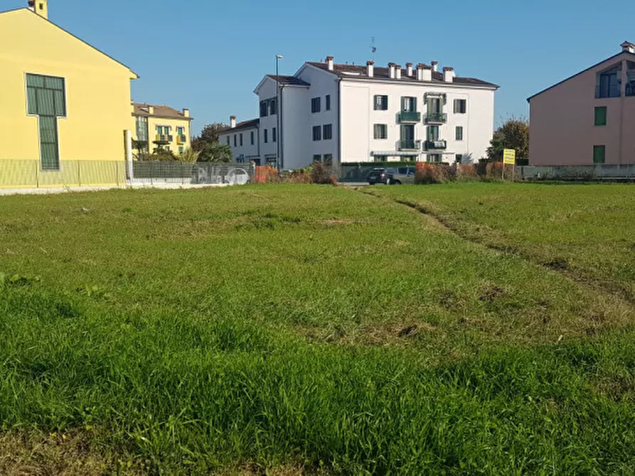 Immagine 5 di Terreno in vendita  a Ponte San Nicolò