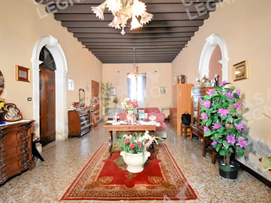 Immagine 3 di Villa in vendita  in Legnago Via Savonarola 12 a Bonavigo