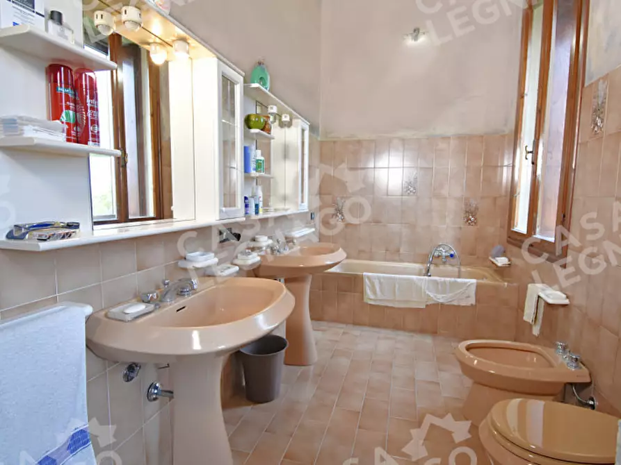 Immagine 7 di Villa in vendita  in Legnago Via Savonarola 12 a Bonavigo