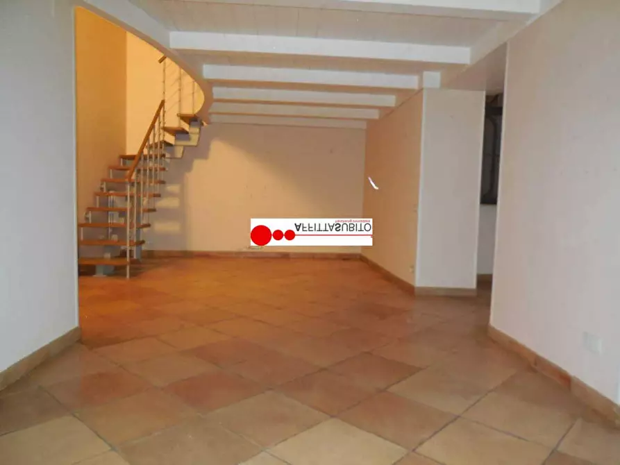 Immagine 1 di Appartamento in affitto  in Via nardones a Napoli