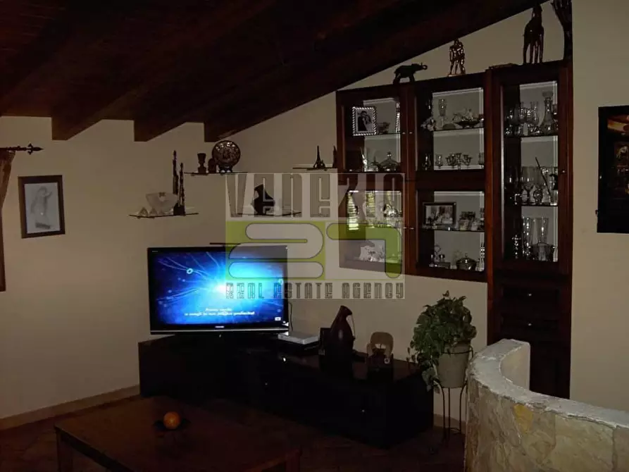 Immagine 15 di Villa in vendita  in Contrada Raganzino a Pozzallo