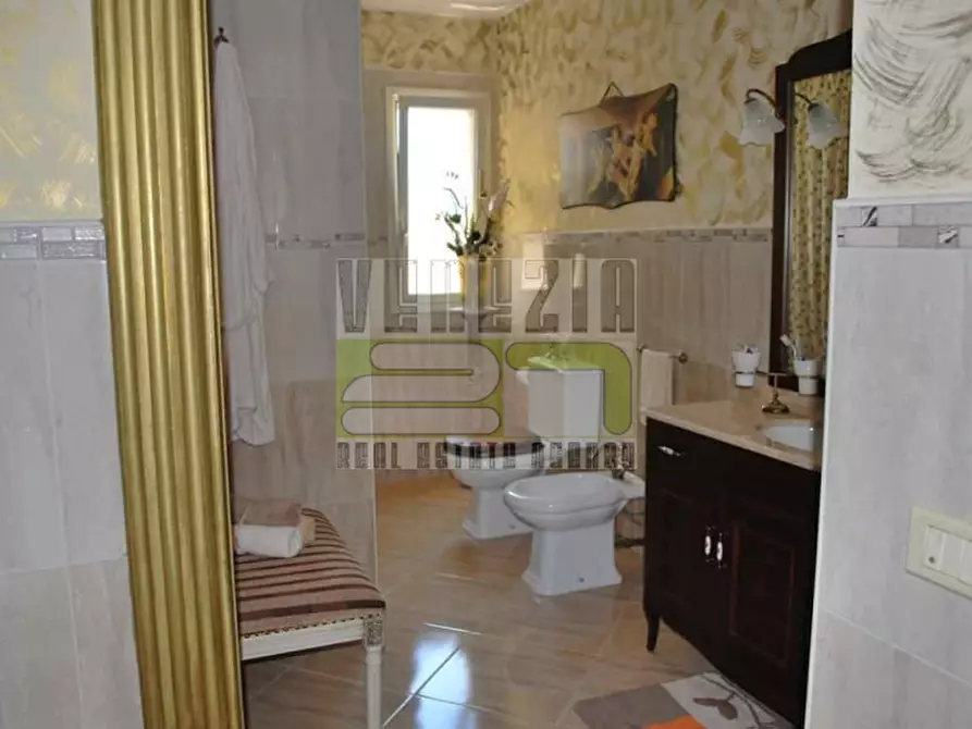 Immagine 18 di Villa in vendita  in Contrada Raganzino a Pozzallo