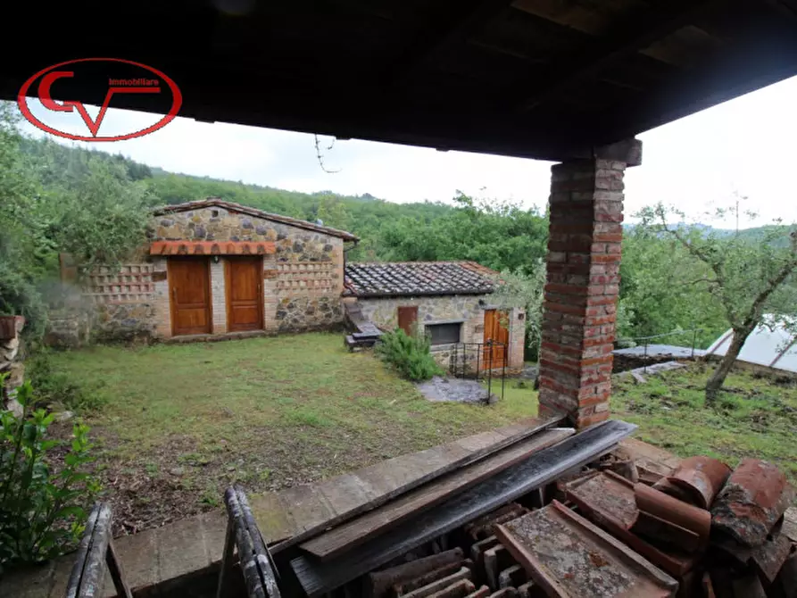 Immagine 2 di Rustico / casale in vendita  a Gaiole In Chianti