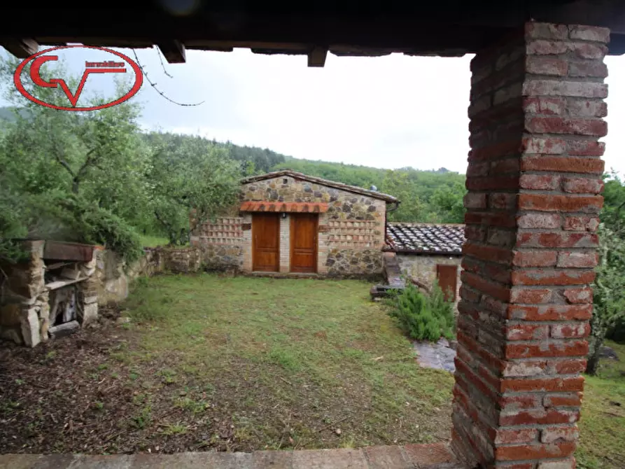 Immagine 10 di Rustico / casale in vendita  a Gaiole In Chianti