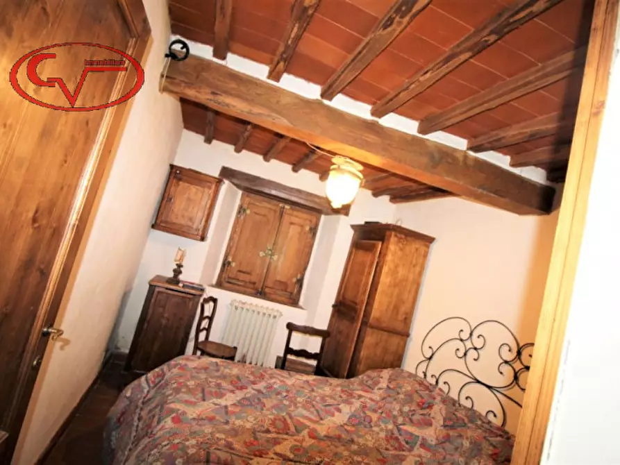 Immagine 17 di Rustico / casale in vendita  a Gaiole In Chianti