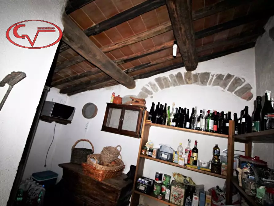 Immagine 21 di Rustico / casale in vendita  a Gaiole In Chianti