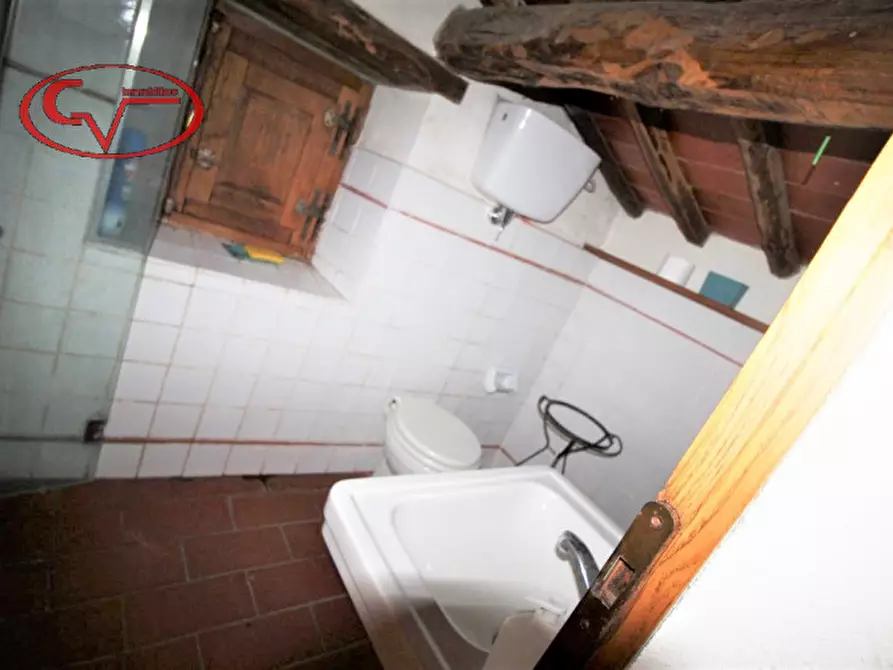 Immagine 33 di Rustico / casale in vendita  a Gaiole In Chianti