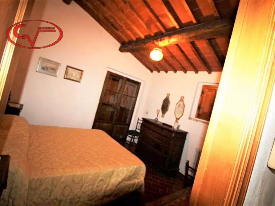 Immagine 38 di Rustico / casale in vendita  a Gaiole In Chianti