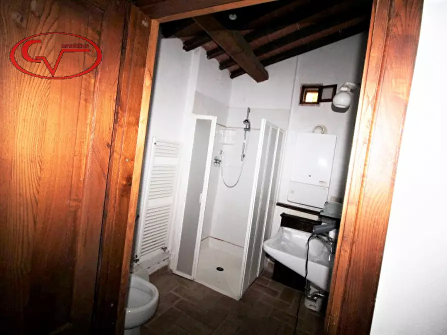 Immagine 51 di Rustico / casale in vendita  a Gaiole In Chianti