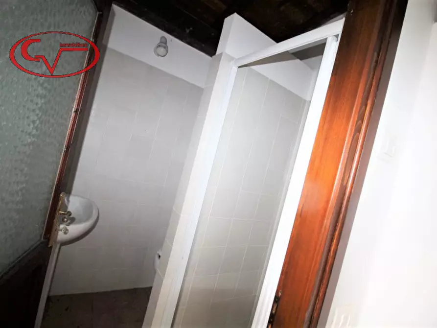 Immagine 54 di Rustico / casale in vendita  a Gaiole In Chianti