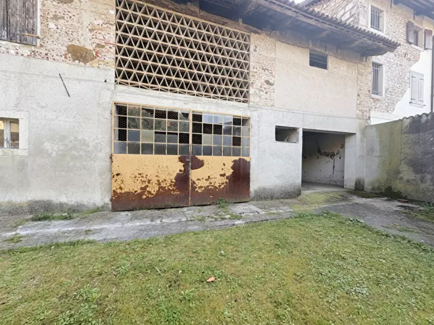 Immagine 4 di Rustico / casale in vendita  in Via Molini a Udine