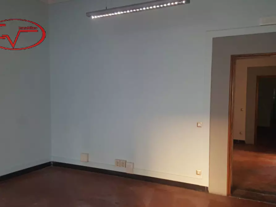 Immagine 1 di Ufficio in affitto  in Corso Italia a San Giovanni Valdarno