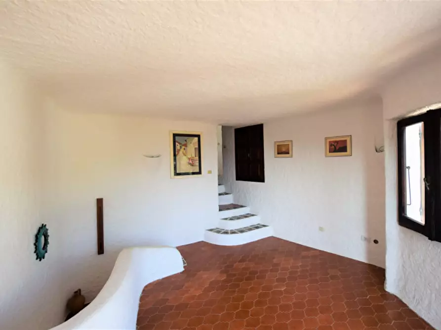 Immagine 22 di Villa in vendita  a San Teodoro