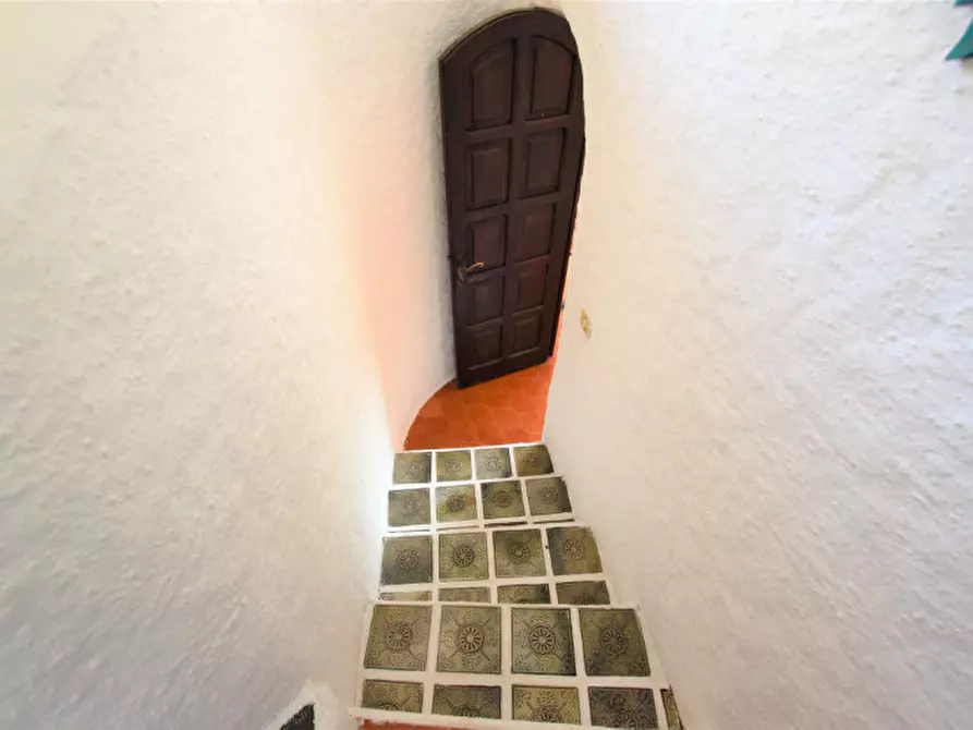 Immagine 24 di Villa in vendita  a San Teodoro