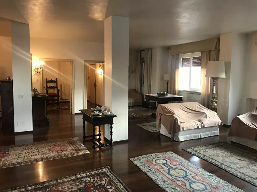 Immagine 4 di Appartamento in vendita  in via santa margherita a Ancona