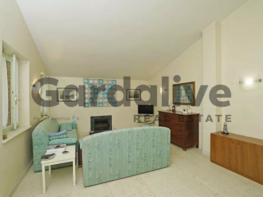 Immagine 7 di Villa in vendita  in Via Daller Bianca 6 a Soiano Del Lago