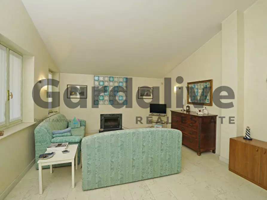 Immagine 9 di Villa in vendita  in Via Daller Bianca 6 a Soiano Del Lago