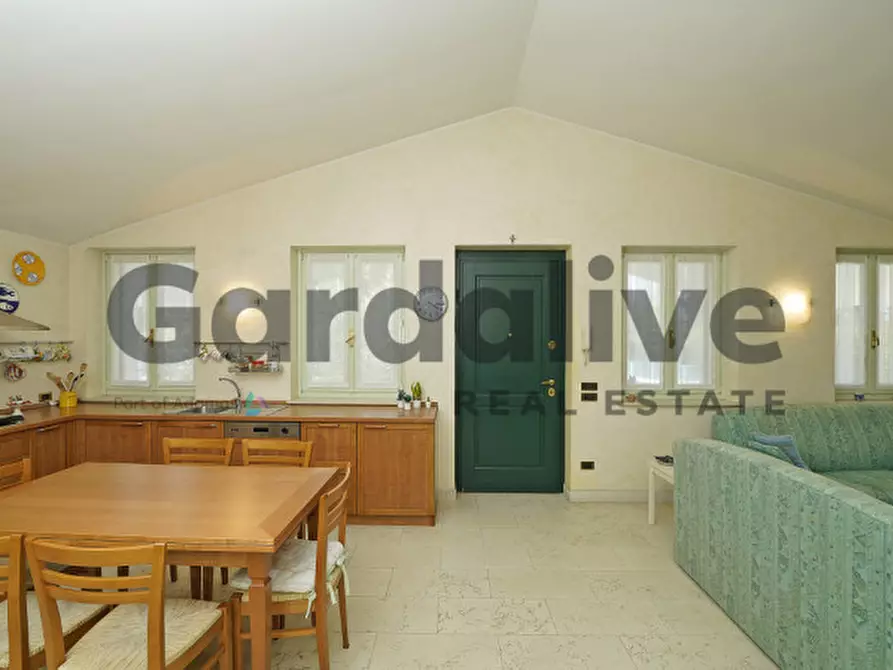 Immagine 13 di Villa in vendita  in Via Daller Bianca 6 a Soiano Del Lago