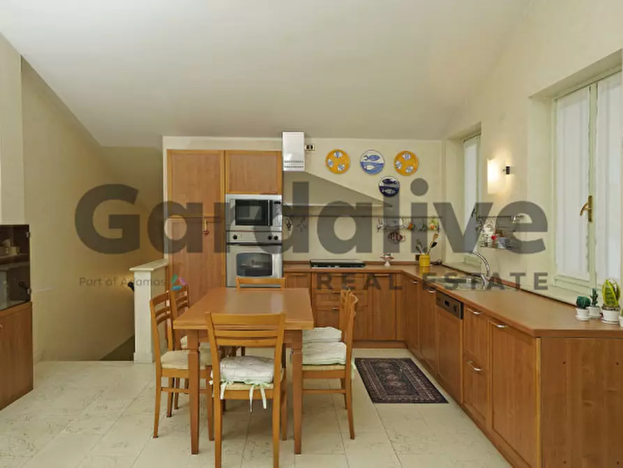 Immagine 18 di Villa in vendita  in Via Daller Bianca 6 a Soiano Del Lago