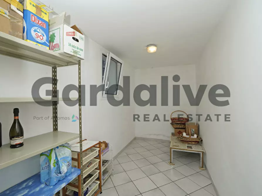 Immagine 39 di Villa in vendita  in Via Daller Bianca 6 a Soiano Del Lago