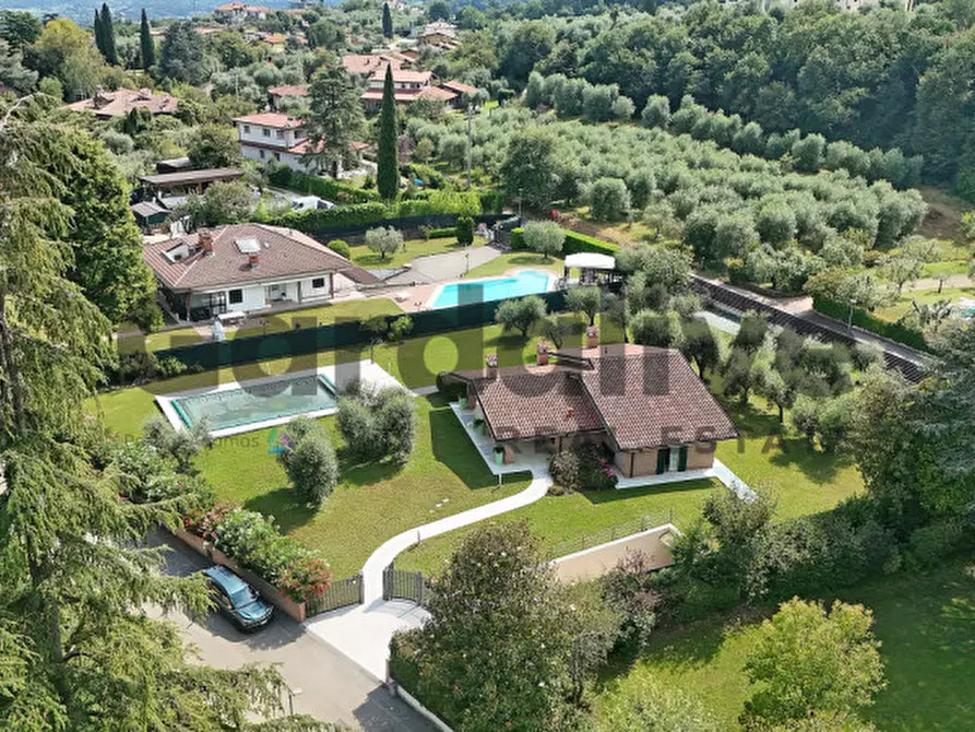 Immagine 53 di Villa in vendita  in Via Daller Bianca 6 a Soiano Del Lago