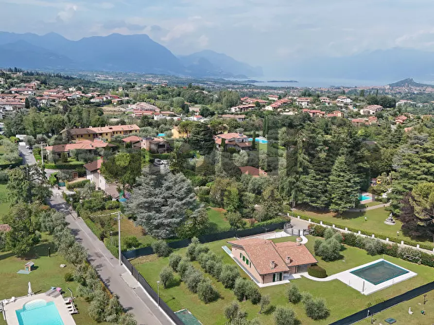 Immagine 59 di Villa in vendita  in Via Daller Bianca 6 a Soiano Del Lago