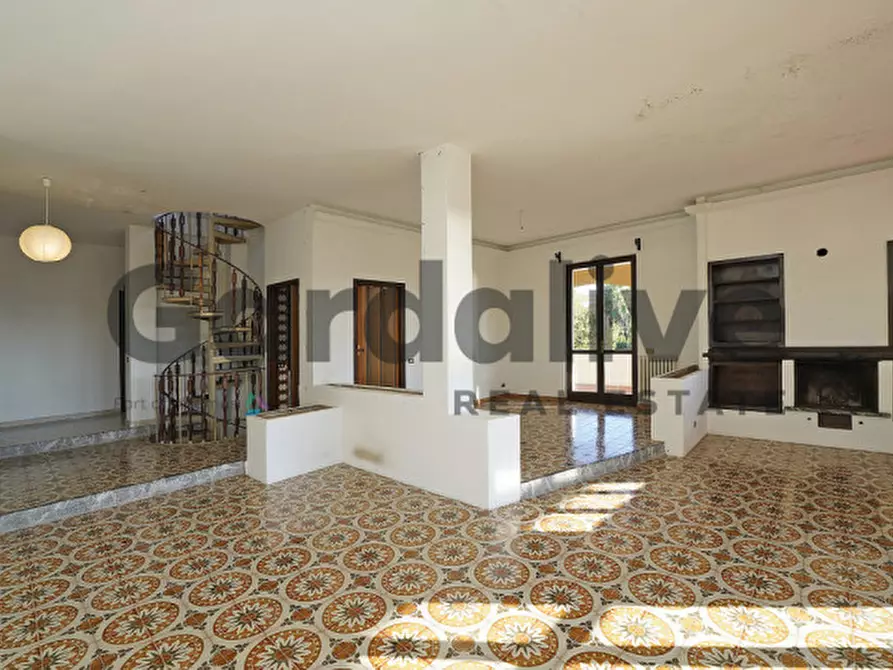 Immagine 6 di Villa in vendita  in Via Daller Bianca a Soiano Del Lago