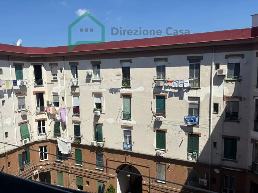 Immagine 1 di Bed & Breakfast in affitto  in via Colonnello Carlo Lahalle, 51 a Napoli