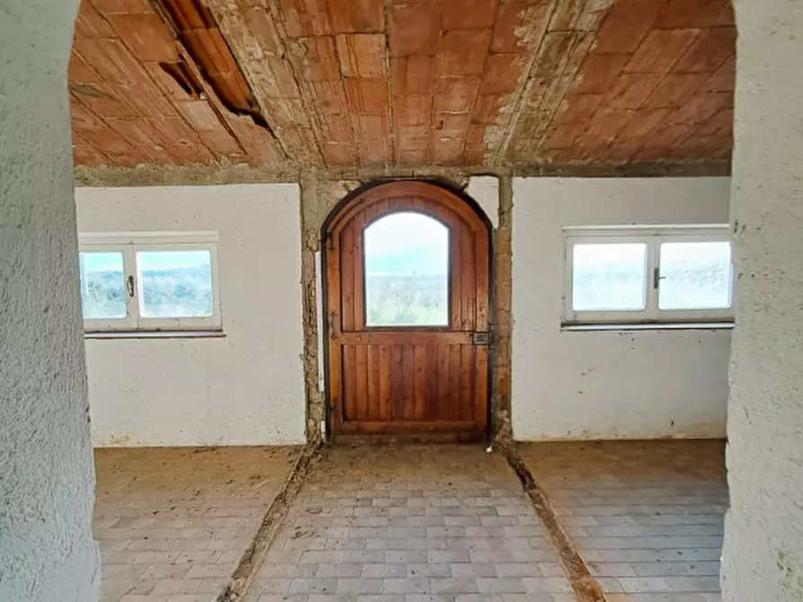 Immagine 16 di Rustico / casale in vendita  in Località Pischiello a Passignano Sul Trasimeno