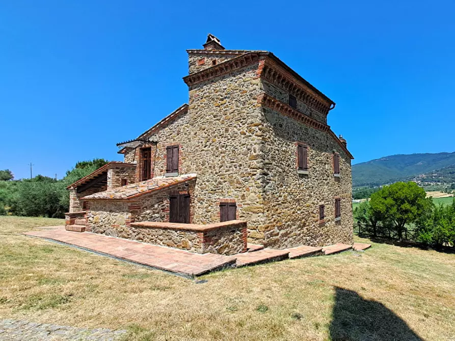 Immagine 3 di Rustico / casale in vendita  a Passignano Sul Trasimeno