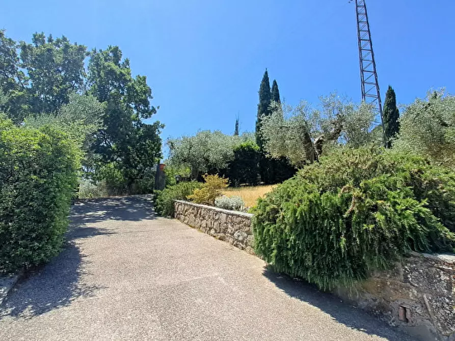 Immagine 6 di Rustico / casale in vendita  a Passignano Sul Trasimeno