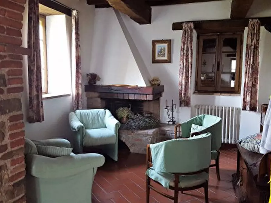 Immagine 10 di Rustico / casale in vendita  a Passignano Sul Trasimeno