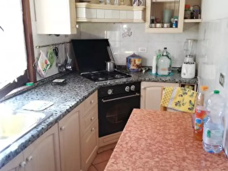 Immagine 17 di Villa in vendita  in Località Pischiello a Passignano Sul Trasimeno