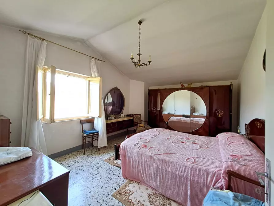 Immagine 11 di Villetta a schiera in vendita  in Località Pian di Marte a Lisciano Niccone