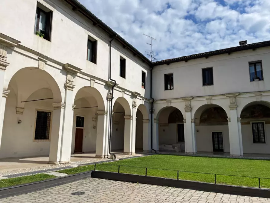 Immagine 4 di Ufficio in vendita  in Contrà Santa Caterina 29 a Vicenza