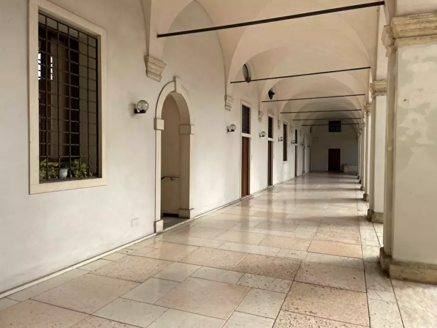 Immagine 8 di Ufficio in vendita  in Contrà Santa Caterina 29 a Vicenza