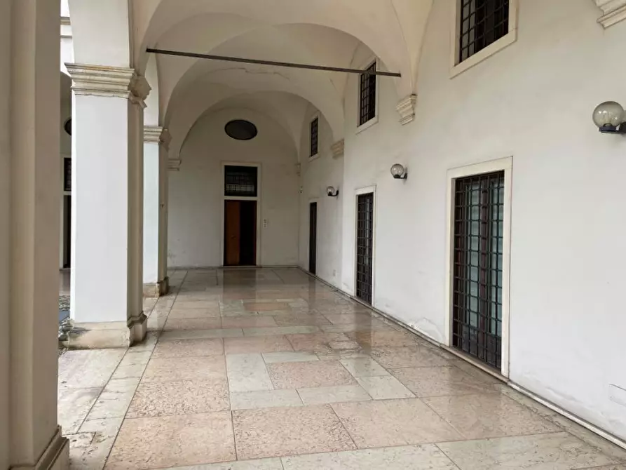 Immagine 9 di Ufficio in vendita  in Contrà Santa Caterina 29 a Vicenza